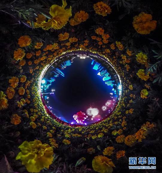 (新华全媒头条·图文互动)(13)潮起东方万象新——以习近平同志为核心的党中央团结带领全党全军全国各族人民贯彻落实党的十九大精神纪实